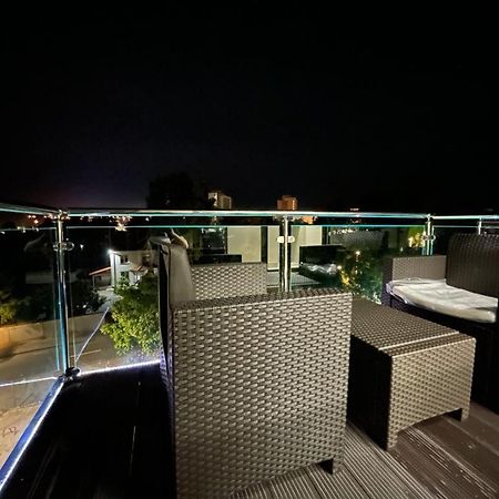 Jxn Rooms Saturn Εξωτερικό φωτογραφία